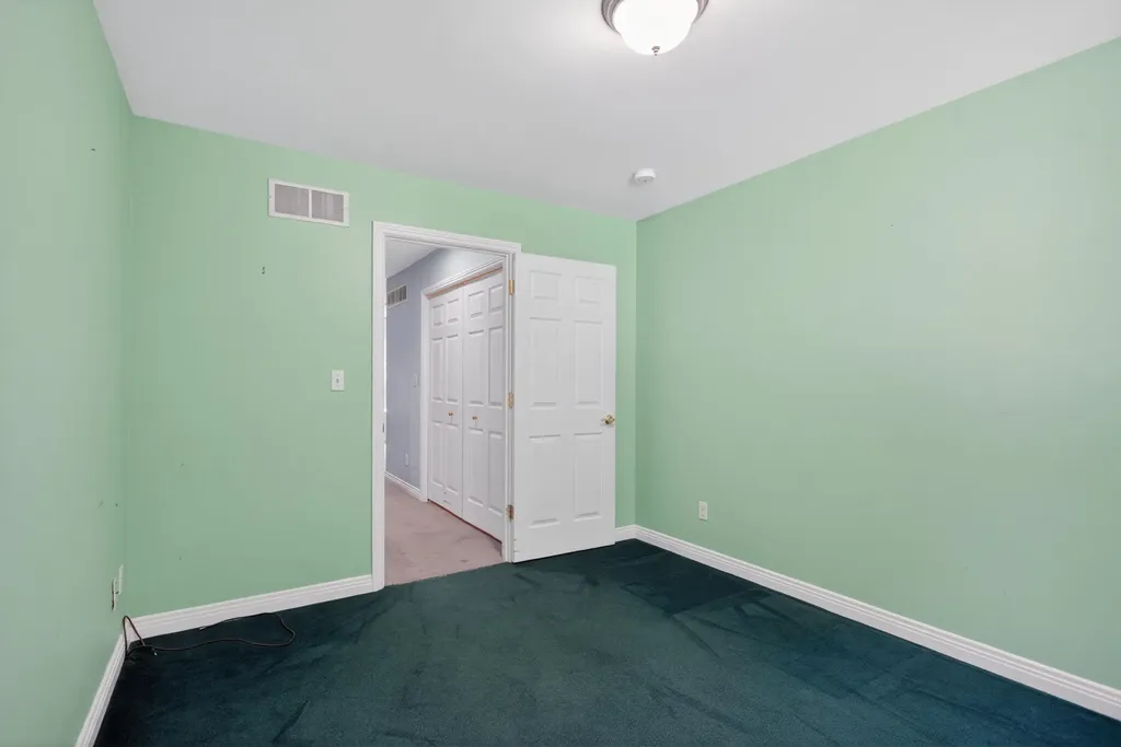 7655 Riverside Road Columbia Township MI 49230