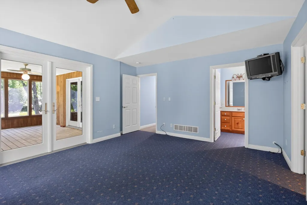7655 Riverside Road Columbia Township MI 49230