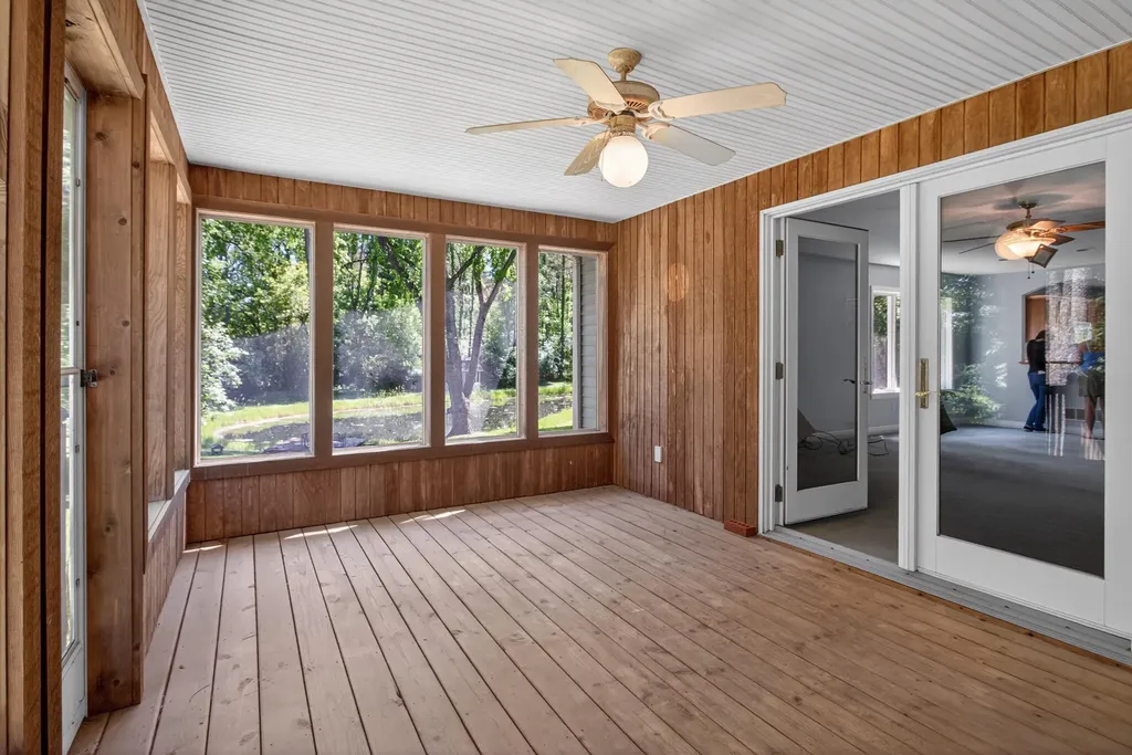 7655 Riverside Road Columbia Township MI 49230