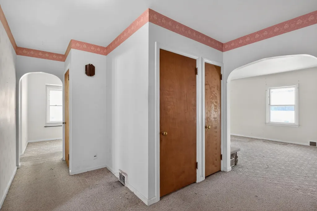 2627 Cooper Street Blackman Charter Township MI 49201