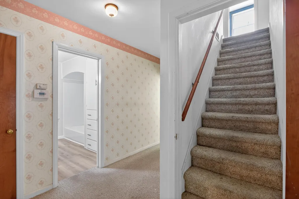 2627 Cooper Street Blackman Charter Township MI 49201