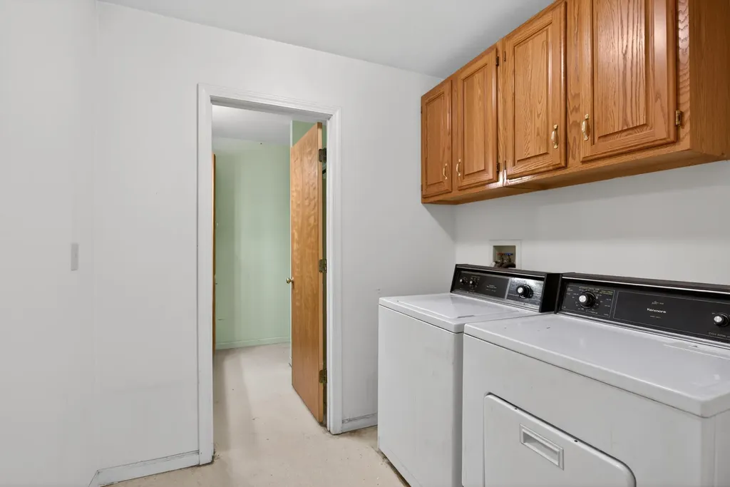 2627 Cooper Street Blackman Charter Township MI 49201