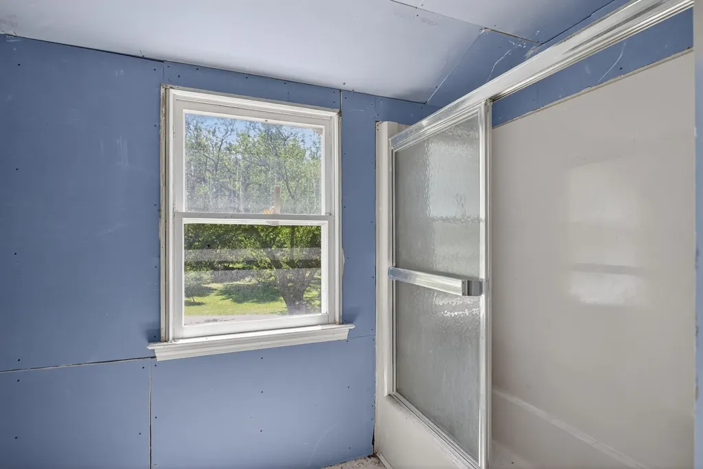 2627 Cooper Street Blackman Charter Township MI 49201