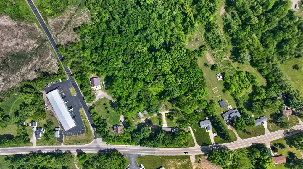 2627 Cooper Street Blackman Charter Township MI 49201