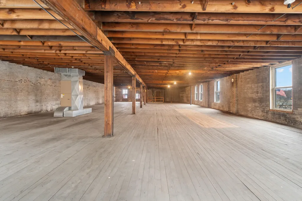 132 W Pearl Street Jackson City MI 49201