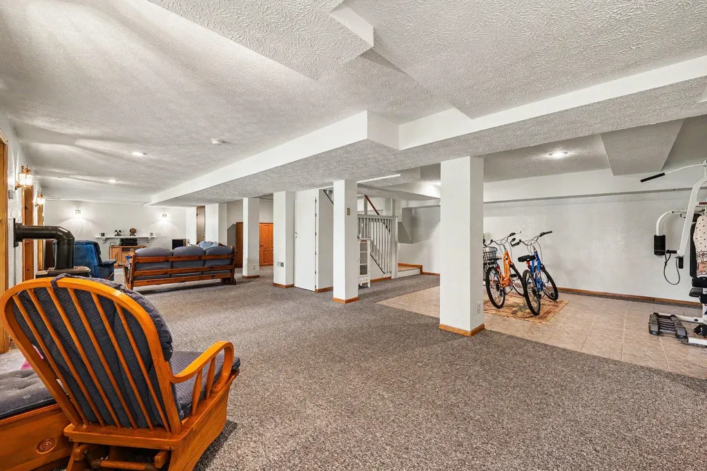 10130 Emerald Court Cambridge Township MI 49230