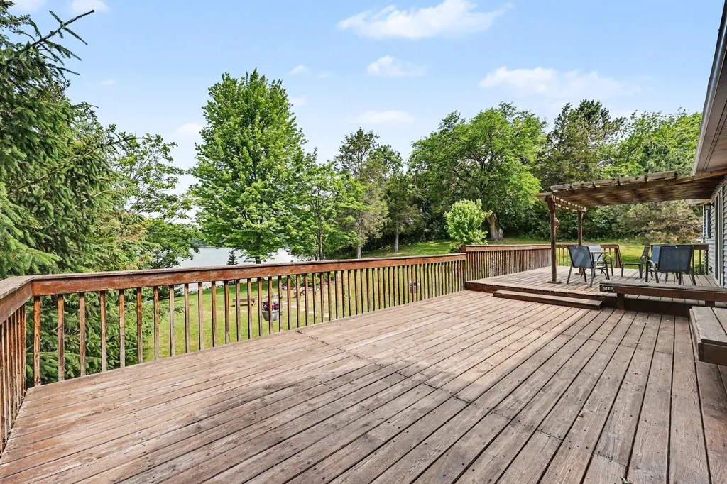 10130 Emerald Court Cambridge Township MI 49230