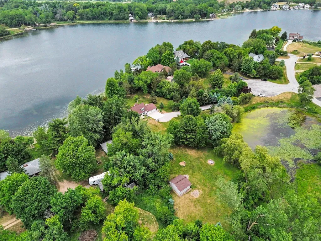 10130 Emerald Court Cambridge Township MI 49230