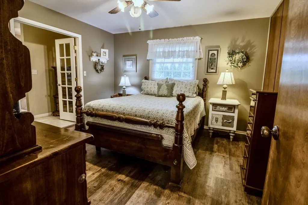 3129 Happy Valley Road Summit Township MI 49203