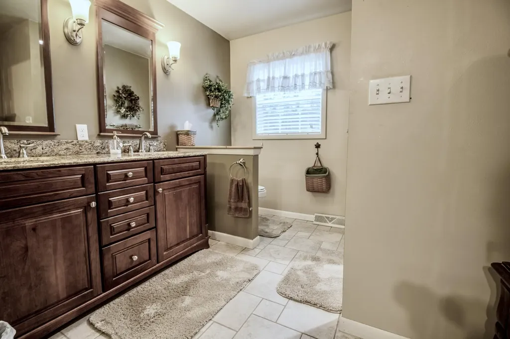 3129 Happy Valley Road Summit Township MI 49203