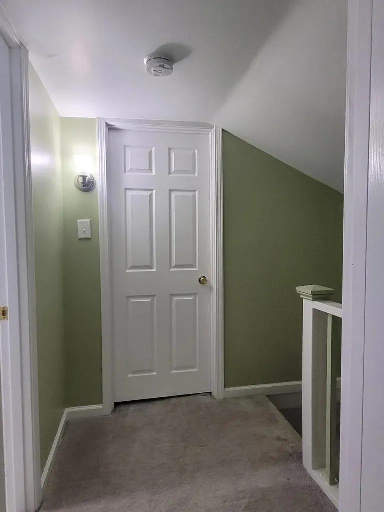52 W Bacon Street Hillsdale City MI 49242