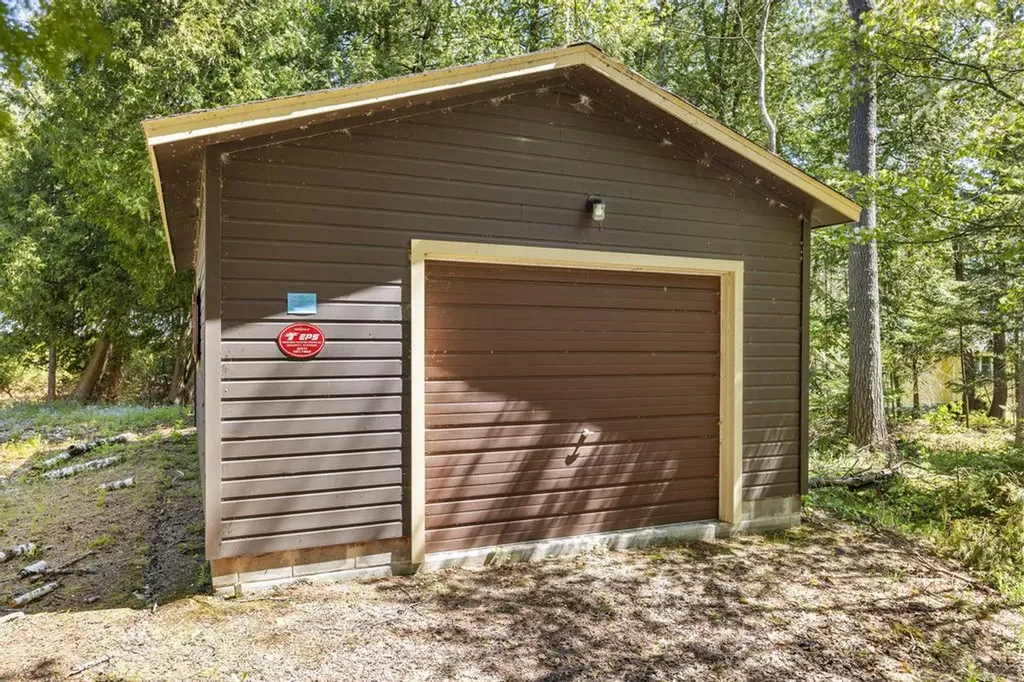 1264 Wenniway Drive Wawatam Township MI 49701