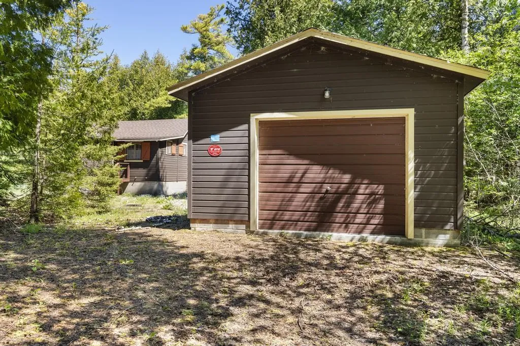 1264 Wenniway Drive Wawatam Township MI 49701