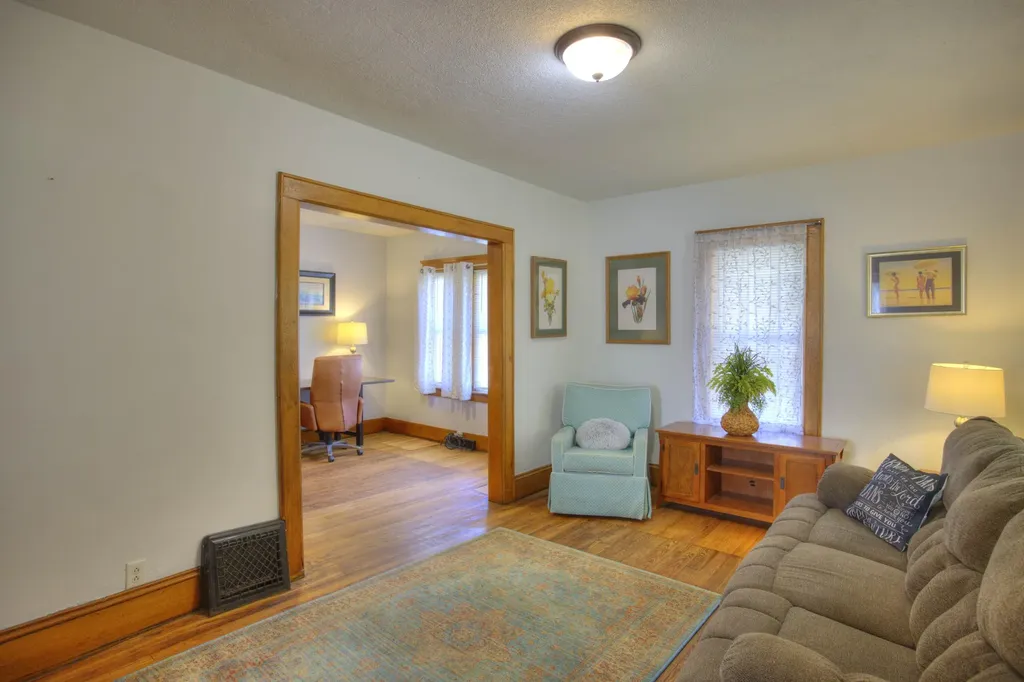 307 Douglas Street Jackson City MI 49203