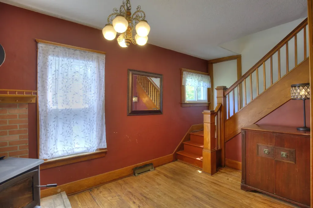 307 Douglas Street Jackson City MI 49203