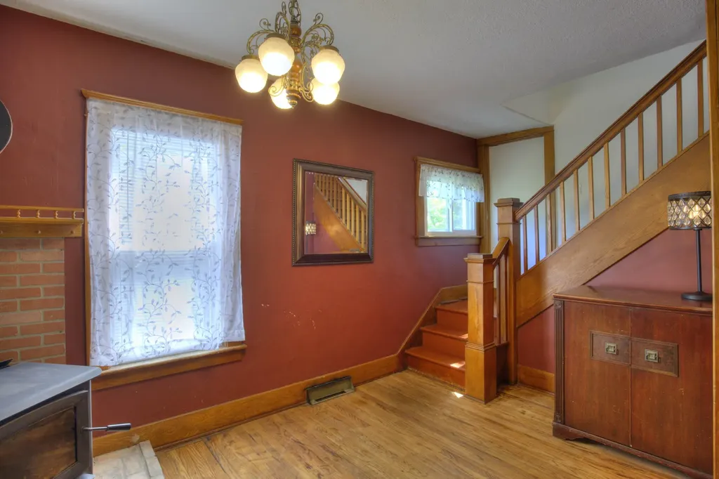 307 Douglas Street Jackson City MI 49203