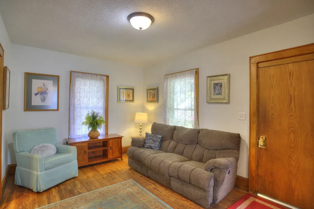 307 Douglas Street Jackson City MI 49203