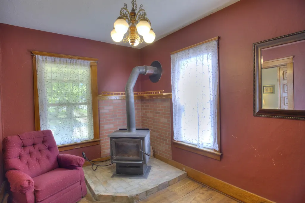 307 Douglas Street Jackson City MI 49203