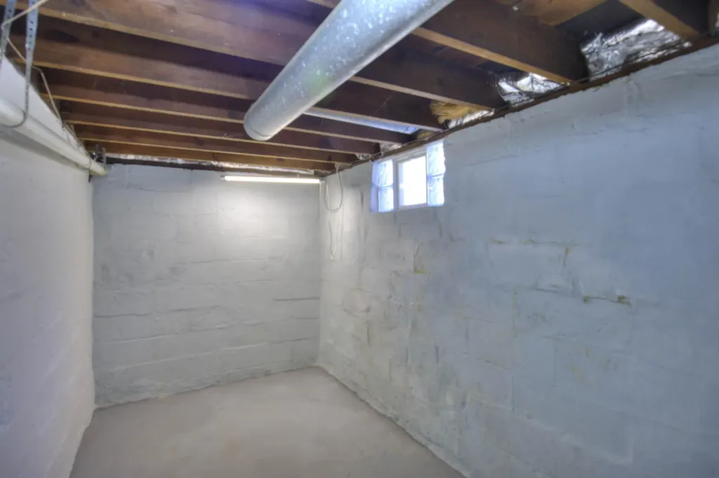 307 Douglas Street Jackson City MI 49203