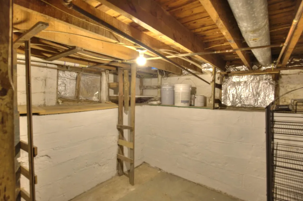 307 Douglas Street Jackson City MI 49203