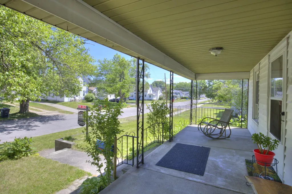 307 Douglas Street Jackson City MI 49203