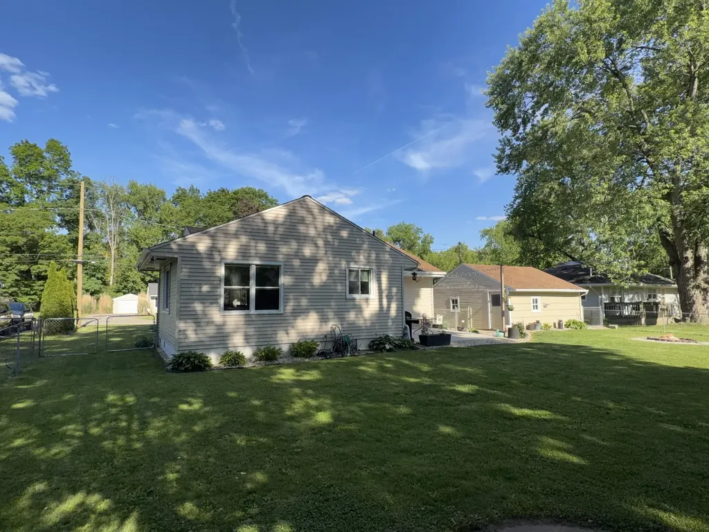3456 Acacia Boulevard Summit Township MI 49203