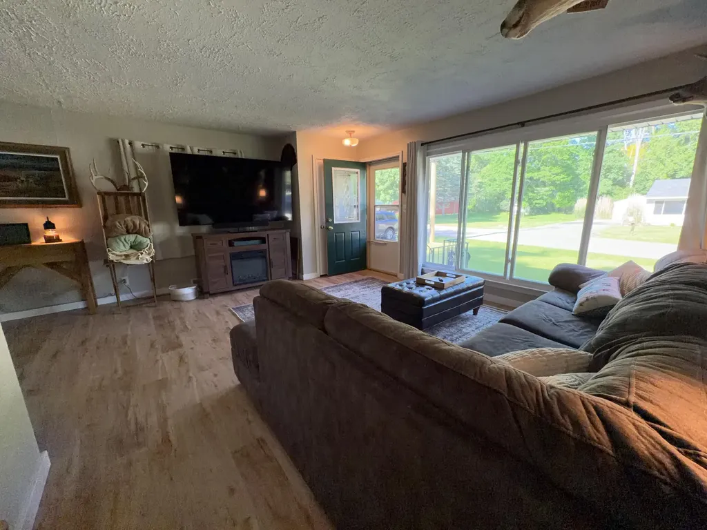 3456 Acacia Boulevard Summit Township MI 49203