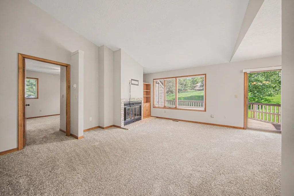 2810 S Wood Dale Drive Summit Township MI 49203