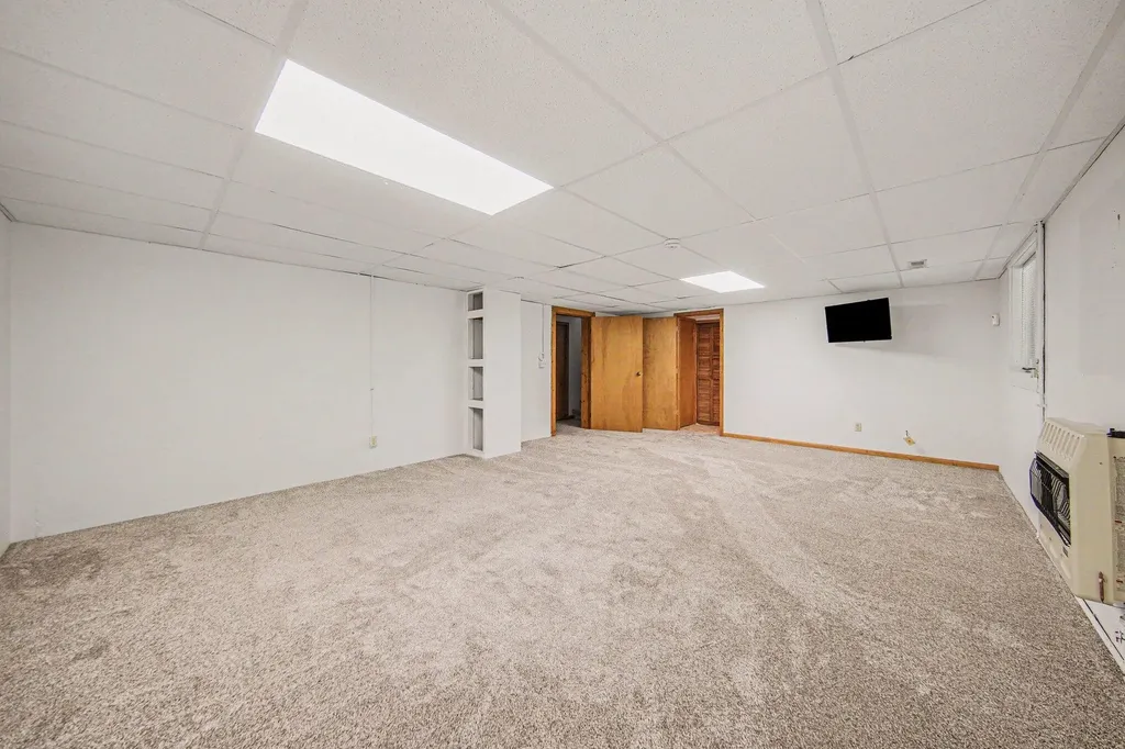 2810 S Wood Dale Drive Summit Township MI 49203
