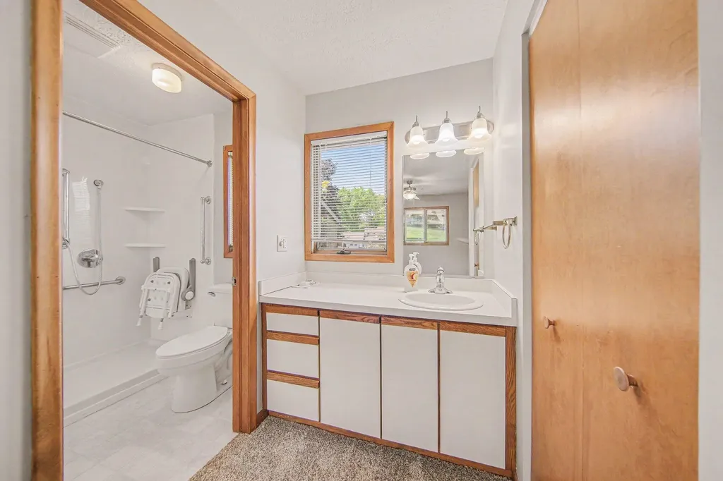 2810 S Wood Dale Drive Summit Township MI 49203