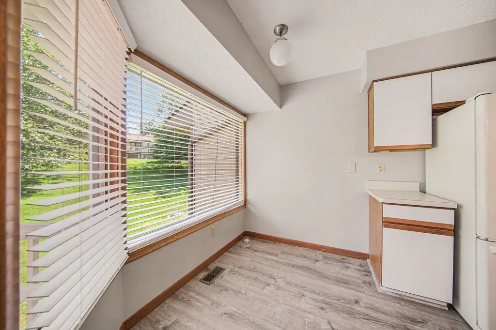 2810 S Wood Dale Drive Summit Township MI 49203