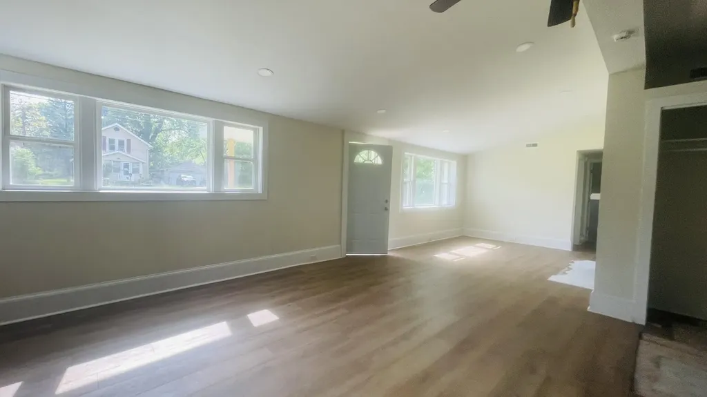 244 Woodland Avenue Blackman Charter Township MI 49203