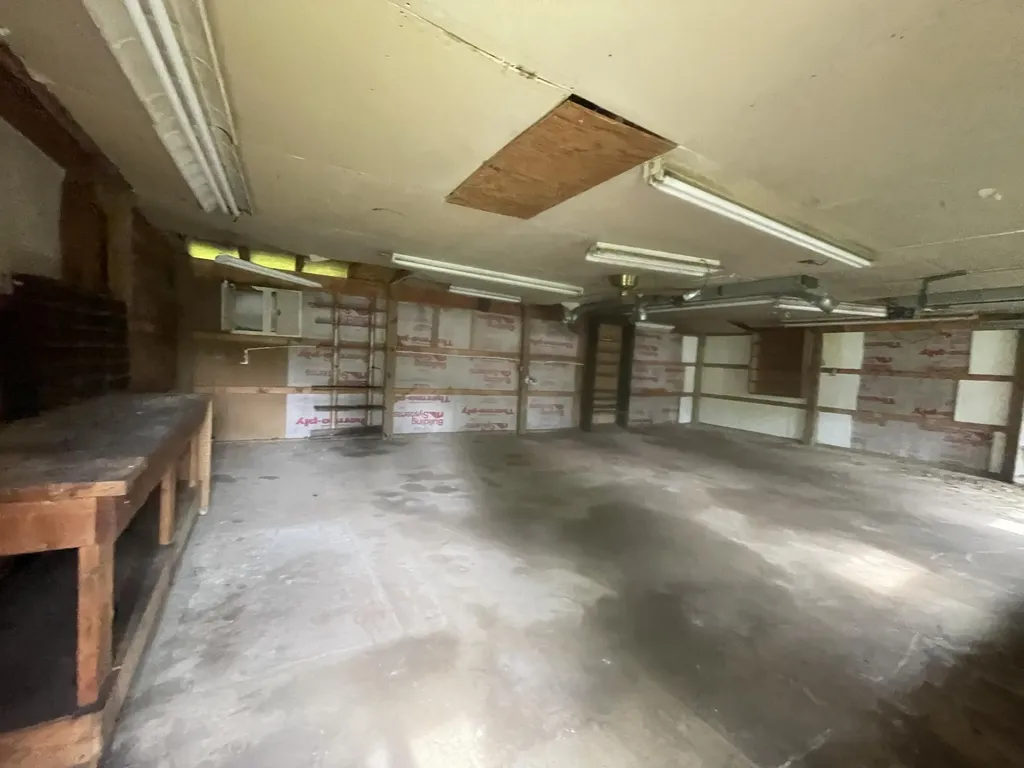 244 Woodland Avenue Blackman Charter Township MI 49203
