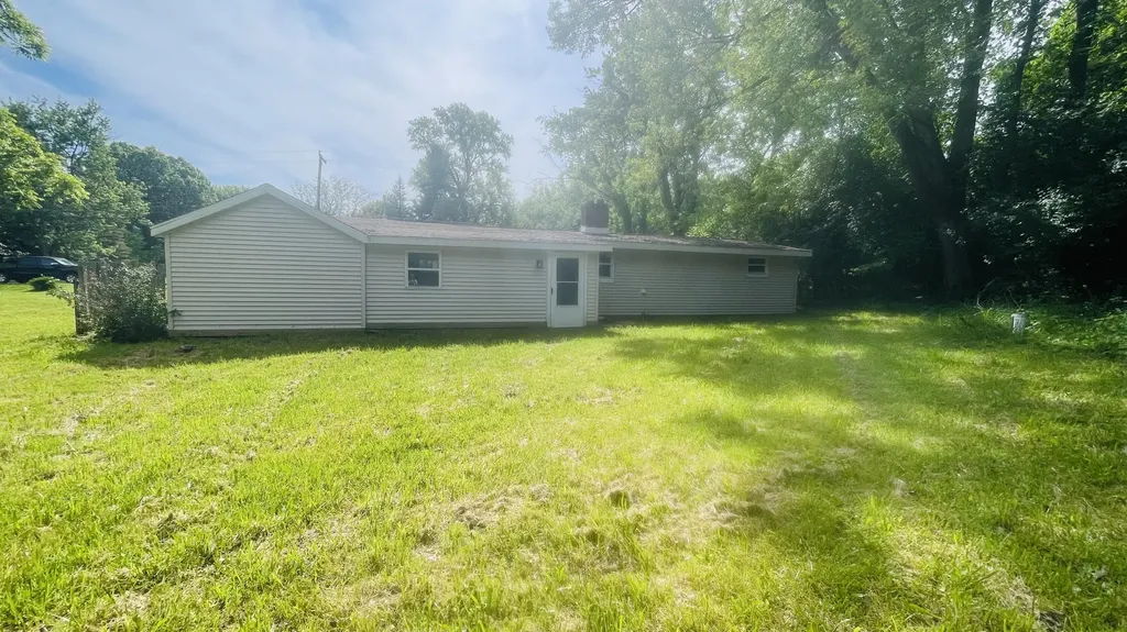 244 Woodland Avenue Blackman Charter Township MI 49203