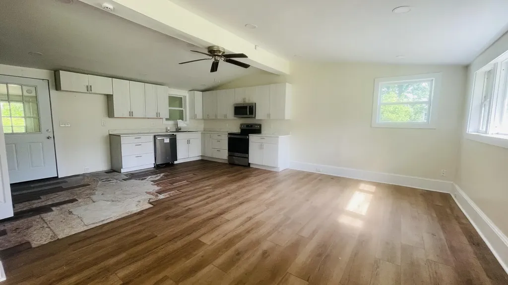 244 Woodland Avenue Blackman Charter Township MI 49203
