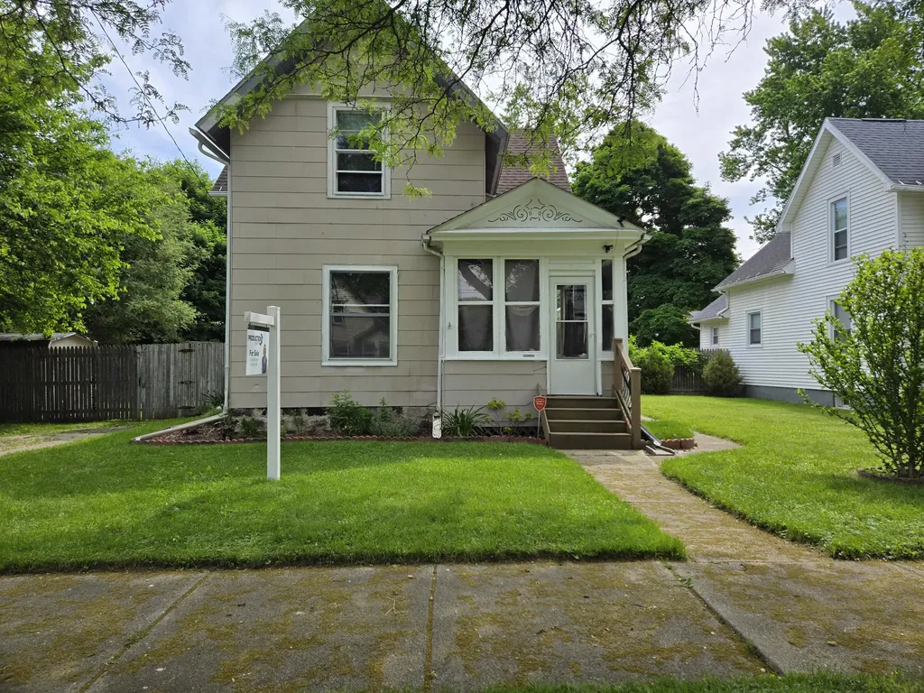 213 N Gorham Street Jackson City MI 49202