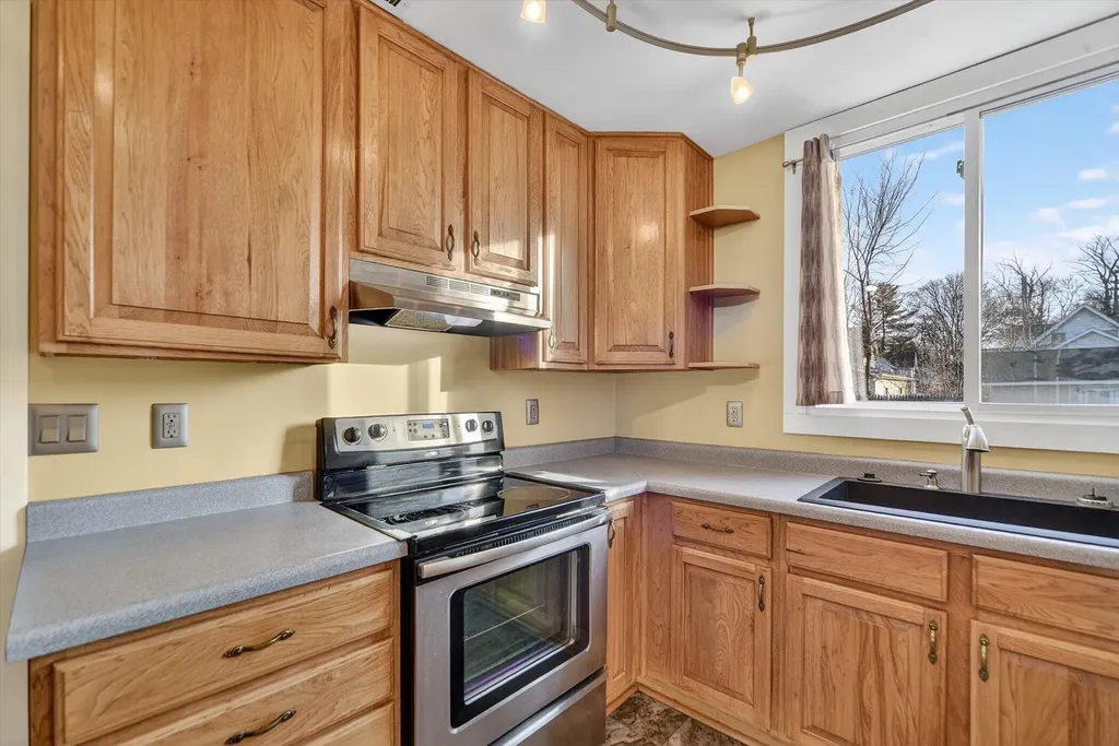 213 N Gorham Street Jackson City MI 49202