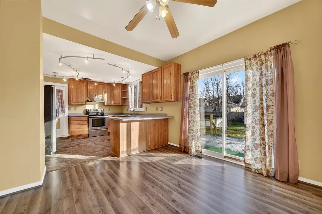 213 N Gorham Street Jackson City MI 49202