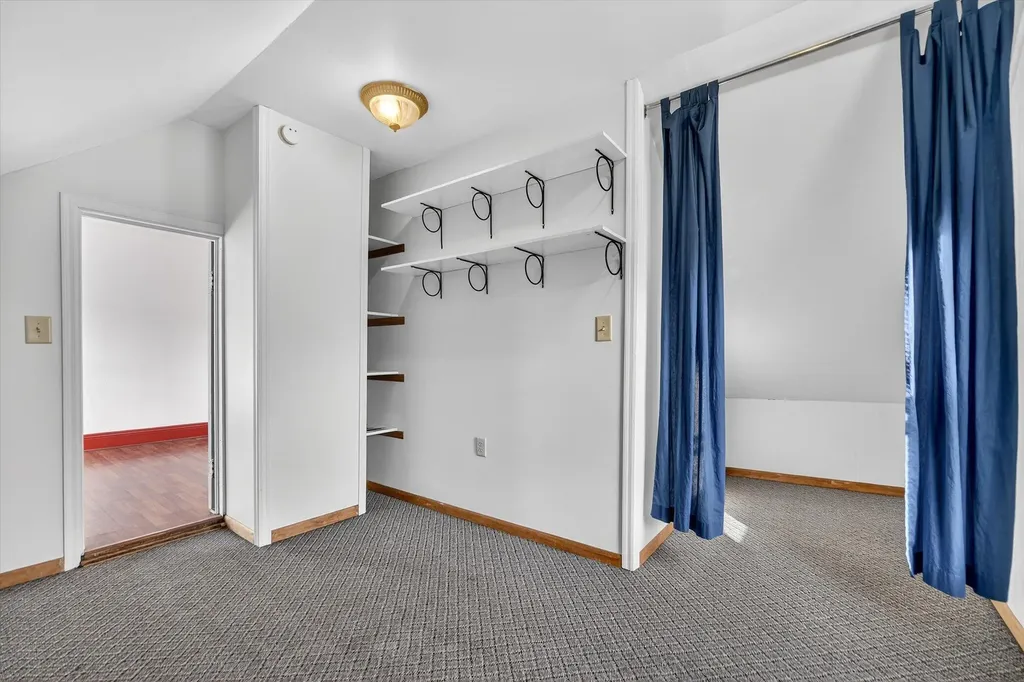 213 N Gorham Street Jackson City MI 49202