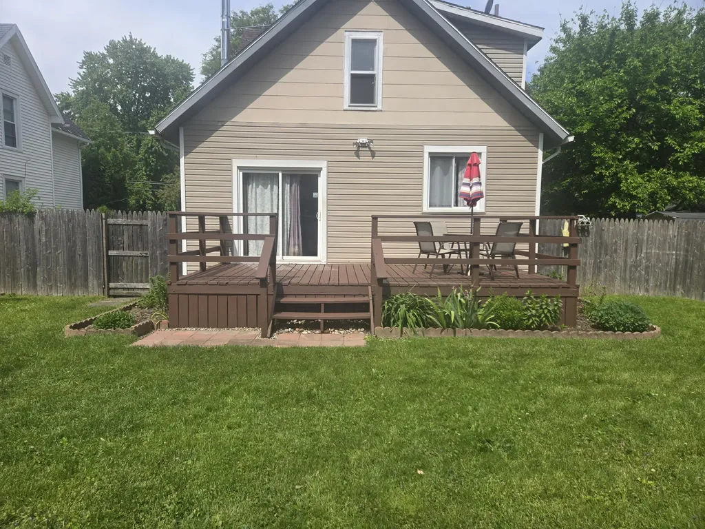 213 N Gorham Street Jackson City MI 49202