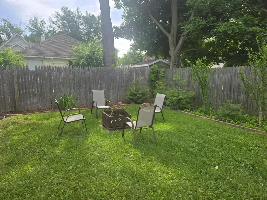 213 N Gorham Street Jackson City MI 49202