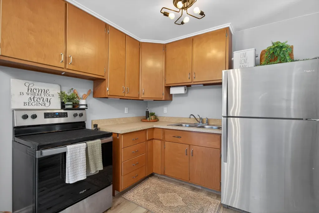 5650 Poplar Drive Leoni Township MI 49201
