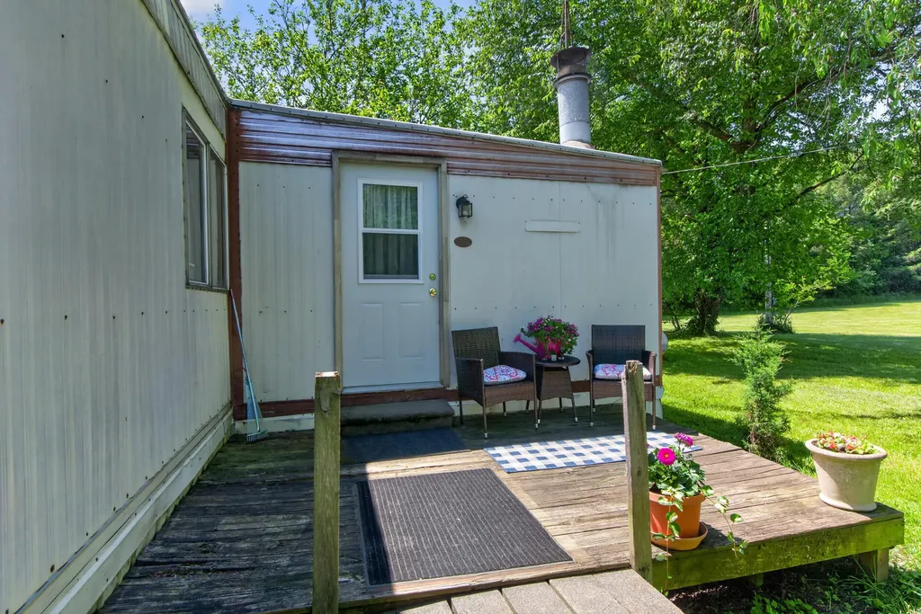 7868 Dixon Road Tompkins Township MI 49201