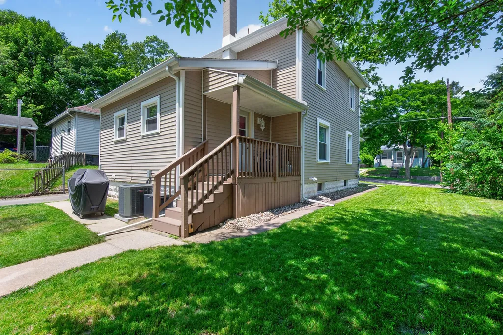 439 Madison Street Jackson City MI 49202