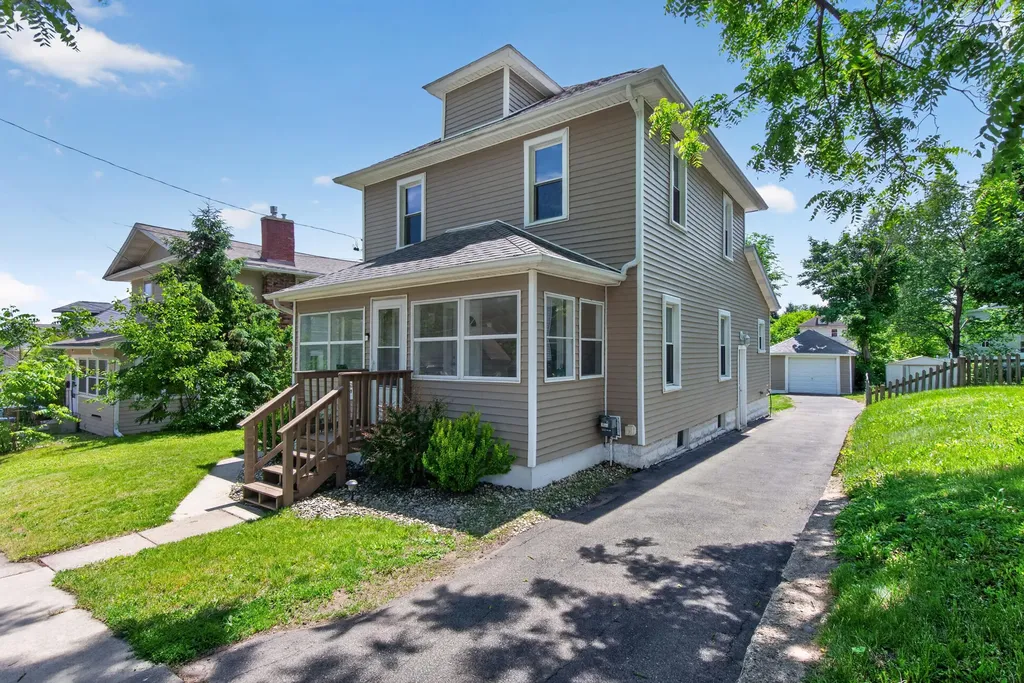 439 Madison Street Jackson City MI 49202