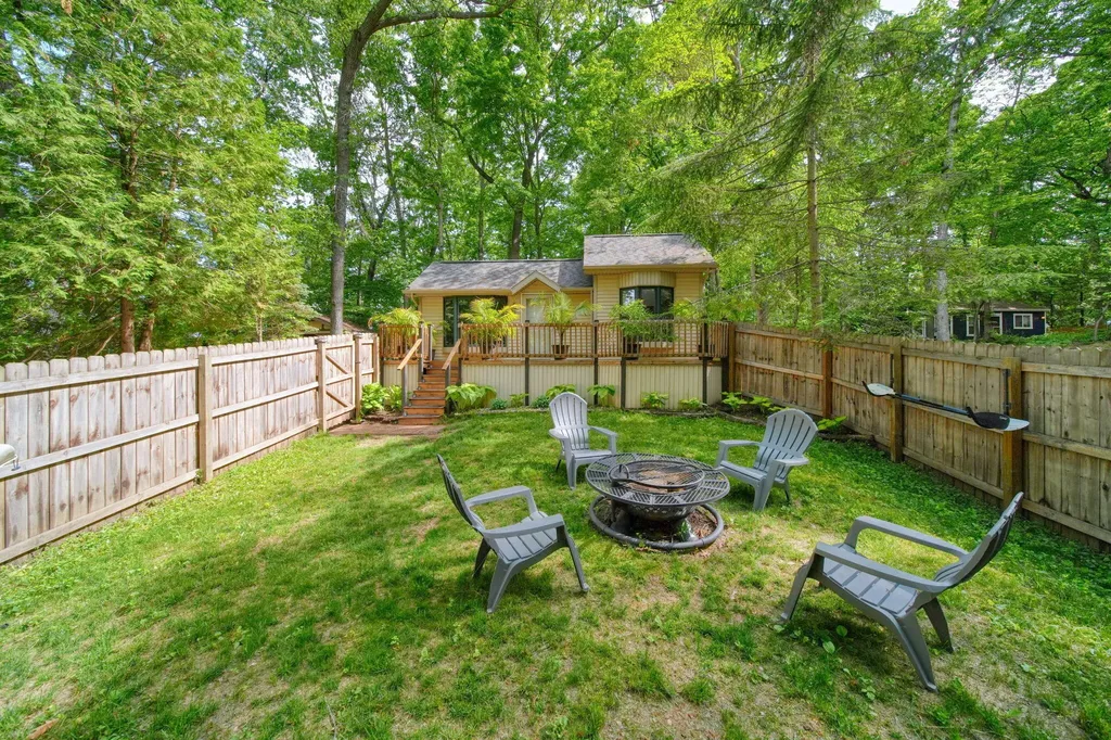 2114 Timber Lane Norvell Township MI 49230