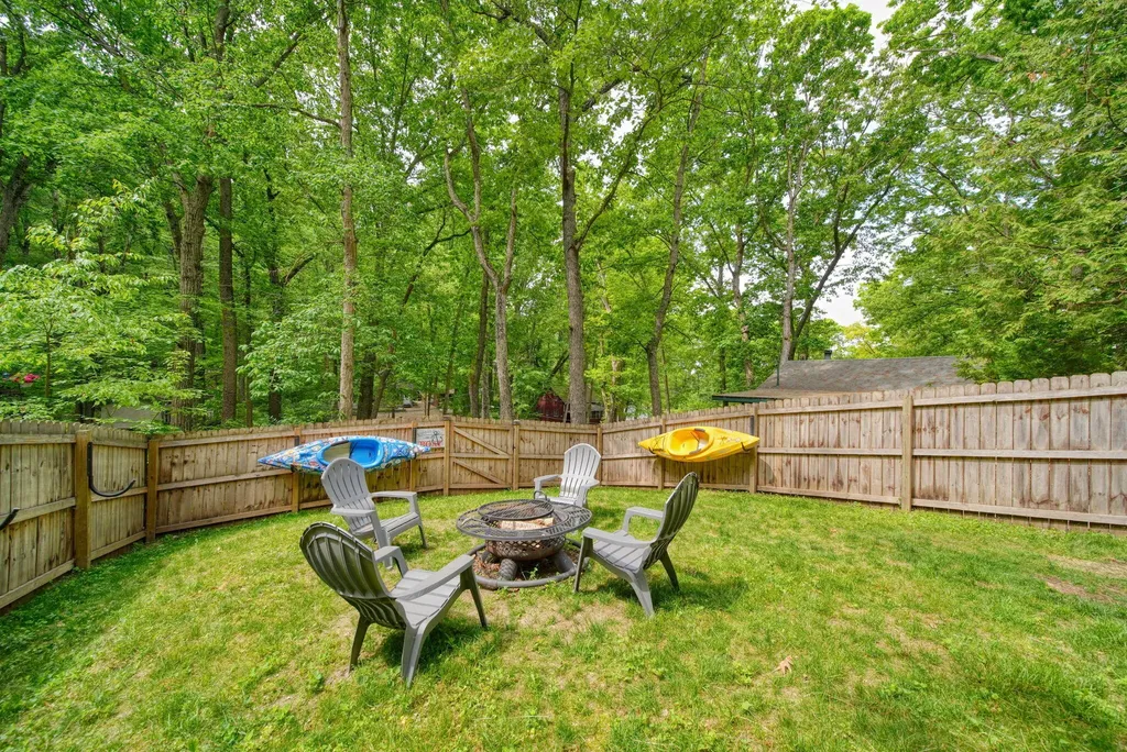 2114 Timber Lane Norvell Township MI 49230