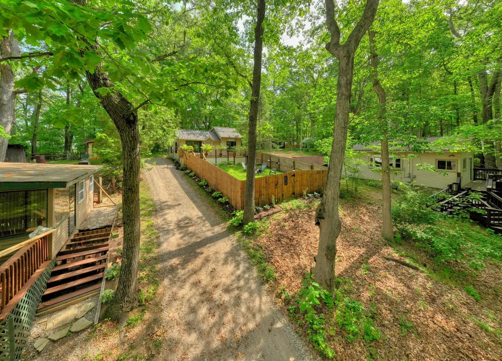 2114 Timber Lane Norvell Township MI 49230