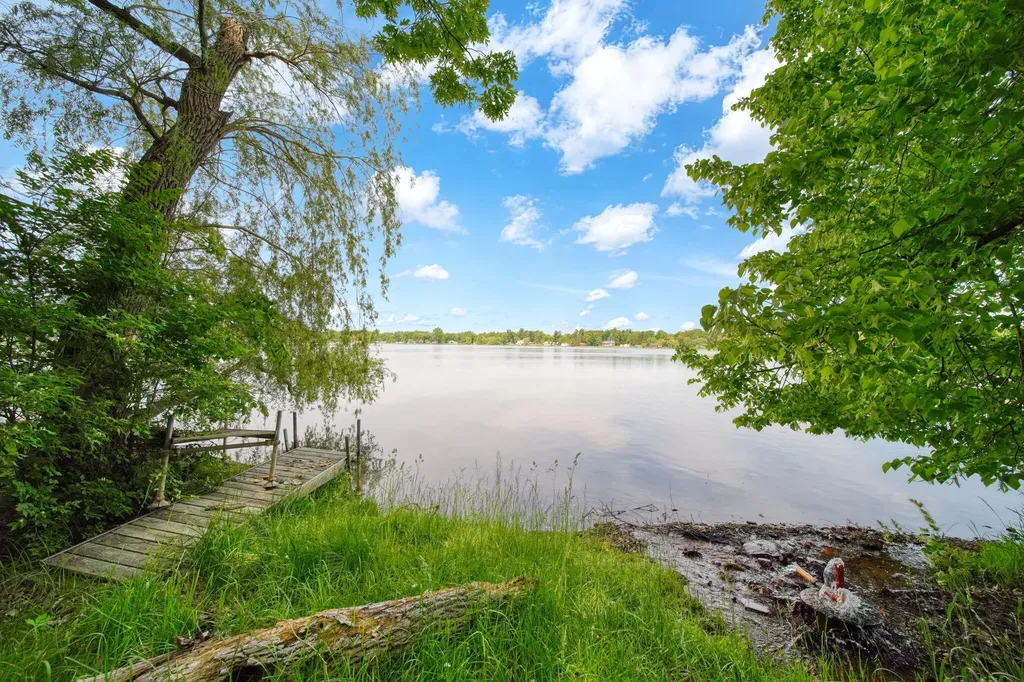 2114 Timber Lane Norvell Township MI 49230