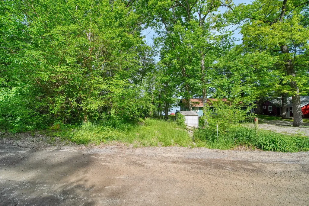 2114 Timber Lane Norvell Township MI 49230
